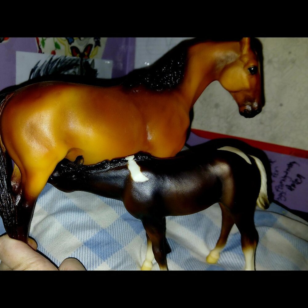 Breyer cupid and arrow